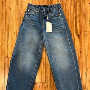Quince Women's Medium Blue Straight-Leg Jeans